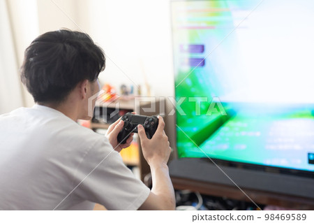 Holidays to enjoy video games in the room 98469589