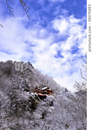 Karatsu Kannondo 98470863