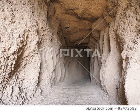 上州新田郡三日月村謎之洞窟 上州新田郡三日月村謎之洞窟 98472582