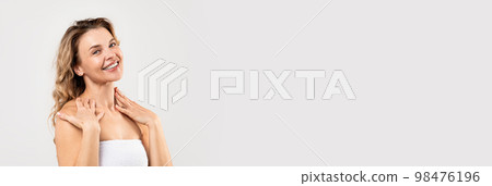 Spa Offer. Wide Banner With Beautiful Middle Aged Woman Wrapped In Towel 98476196