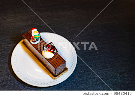 Christmas cake Christmas cake 98480413
