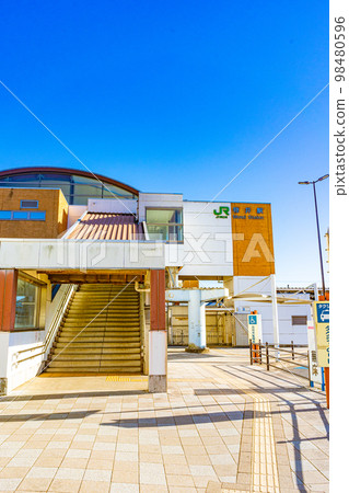 Monoi Station on the Sobu Main Line 98480596