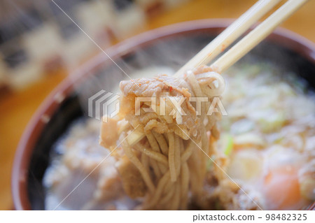 十和田鐵鐵站附近的肉蕎麥麵(青森縣十和田市) 十和田鐵鐵站附近的肉蕎麥麵(青森縣十和田市) 98482325