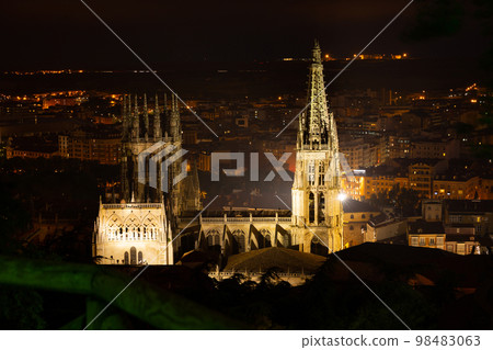 Evening view of the Burgos Cathedral from high, Burgos Evening view of the Burgos Cathedral from high, Burgos 98483063