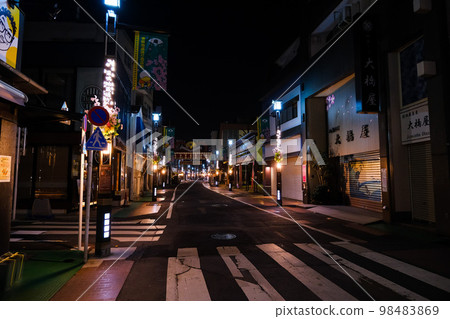 東京巢鴨午夜(2022 年 3 月) 東京巢鴨午夜(2022 年 3 月) 98483869