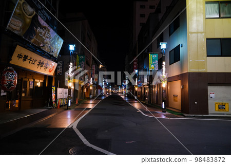東京巢鴨午夜(2022 年 3 月) 東京巢鴨午夜(2022 年 3 月) 98483872