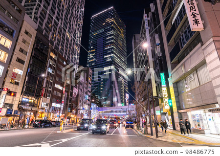 “東京”澀谷站和辦公區的夜景 98486775