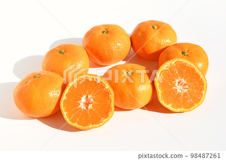 Mandarin oranges (Nishiura mandarin oranges, Aoshima) 98487261