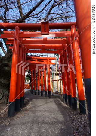 宗方神社（名古屋市）轄區公司和德稻荷神社鳥居2 98487926