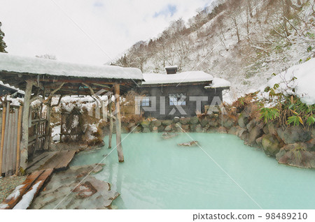 Tsurunoyu Onsen mixed bathing open-air bath Nyuto Onsenkyo 98489210