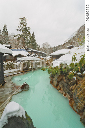Tsurunoyu Onsen mixed bathing open-air bath Nyuto Onsenkyo 98489212
