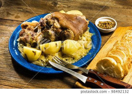 艾斯賓德國菜 98492132