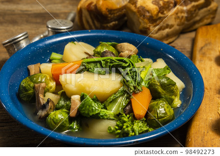 Brussels sprouts and rapeseed pot-au-feu 98492273