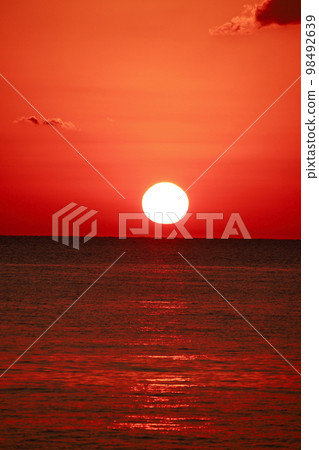 日出太陽太陽日出 日出太陽太陽日出 98492639