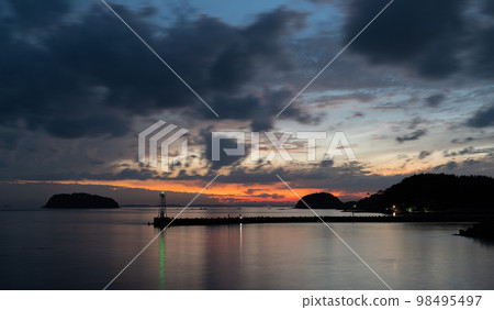 黃昏的大海 黃昏的大海 98495497