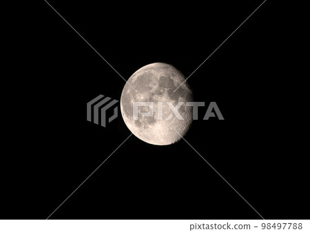 The moon in the night sky The moon in the night sky 98497788