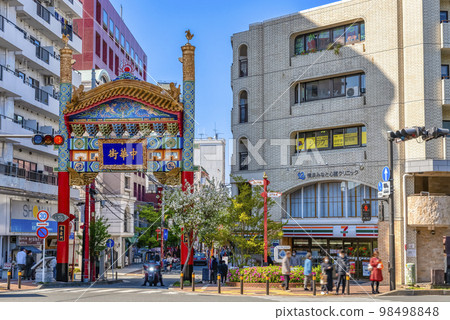 Yokohama cityscape, Yokohama Chinatown in the morning, Suzak Mon Yokohama cityscape, Yokohama Chinatown in the morning, Suzak Mon 98498848