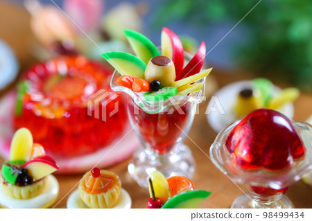 Handmade, miniature sweets for dollhouse 98499434
