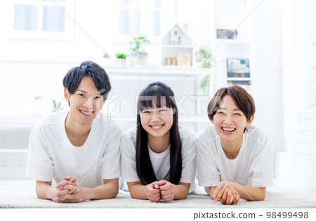 家庭 家庭傾向 98499498
