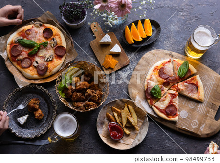 Table for pizza and beer 98499733