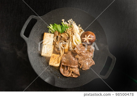 常見的壽喜燒日本料理 98500478