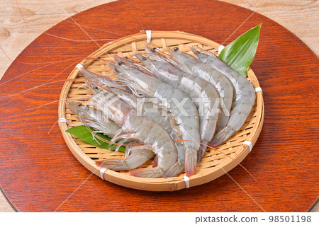 南美白對蝦,南美白對蝦,南美白對蝦。蝦,蝦,海鮮配料。未加熱和未煮熟。 南美白對蝦,南美白對蝦,南美白對蝦。蝦,蝦,海鮮配料。未加熱和未煮熟。 98501198