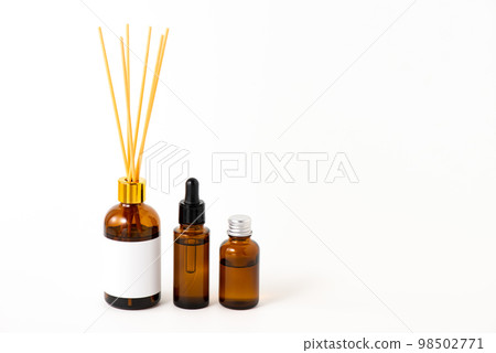 Brown blackout bottle with aroma diffuser and oil Brown blackout bottle with aroma diffuser and oil 98502771