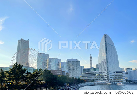 Scenery of Yokohama Minatomirai 98503562