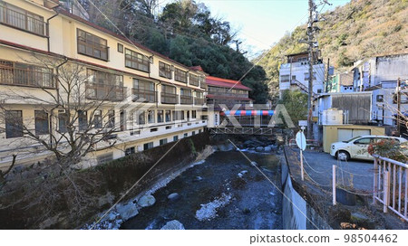 下部溫泉町（山梨縣身延町） 98504462
