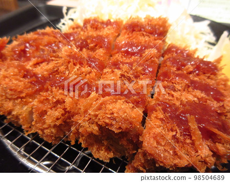 "Pork cutlet set meal" for dinner 98504689