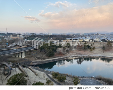 Scenery of Sanda city covered with light snow 98504690