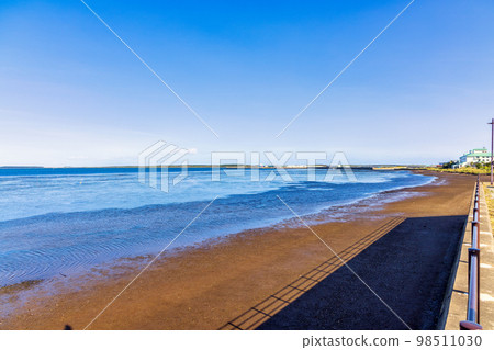 Lake Saroma (Hokkaido Sunny) Lake Saroma (Hokkaido Sunny) 98511030