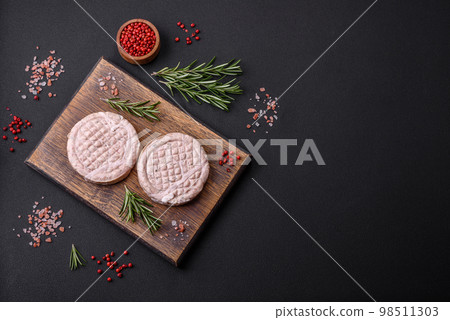 Raw meat balls with spices and herbs or crepinette Raw meat balls with spices and herbs or crepinette 98511303