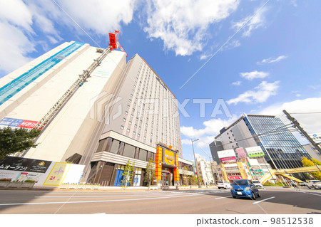 Niigata City Streetscape from Ryusakuba five-way intersection to Ekimae-dori (Higashi Odori) Niigata City Streetscape from Ryusakuba five-way intersection to Ekimae-dori (Higashi Odori) 98512538