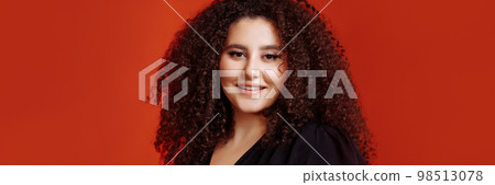 Banner girl with a curly hairstyle with a gift Banner girl with a curly hairstyle with a gift 98513078