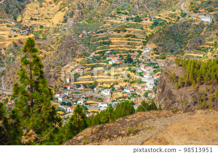 Landscape of the volcanic island of gran canaria, Canary Island, Spain 98513951