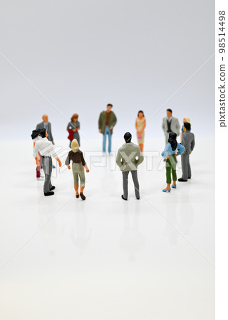 People circle 98514498