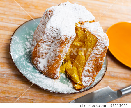 Christmas cake Pandoro with sugar powder Christmas cake Pandoro with sugar powder 98515091