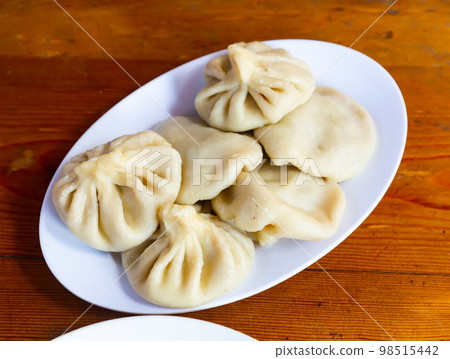 National dish of Georgian cuisine Khinkali 98515442