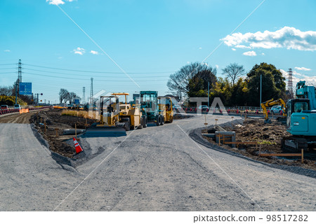 Work to increase the number of lanes on the main road National Route 17 Jobu Road Up direction 2022.12 bottom b-3 Light tone Work to increase the number of lanes on the main road National Route 17 Jobu Road Up direction 2022.12 bottom b-3 Light tone 98517282