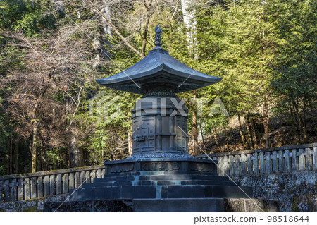 Nikko Toshogu Shrine in winter weather Okusha Treasure Pagoda, Nikko City, Tochigi Prefecture 98518644