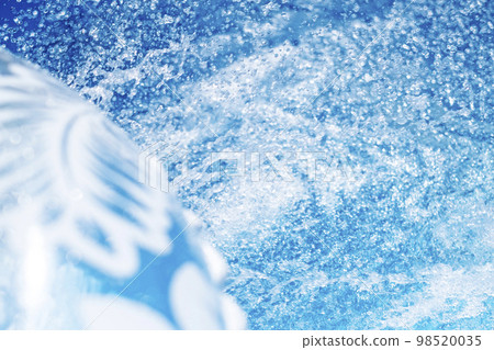 Sparkling water surface Sparkling pool Summer color image Sparkling water surface Sparkling pool Summer color image 98520035