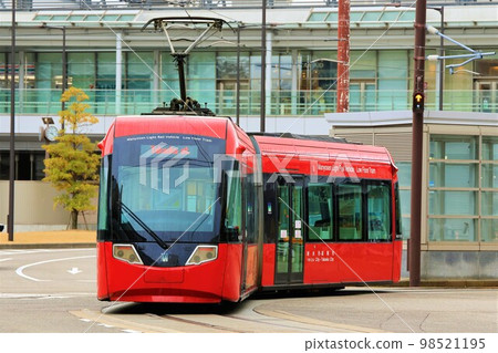 Manyo Line MLRV1000 type ~I Tram~ (Suehirocho ~ Takaoka Station) 98521195
