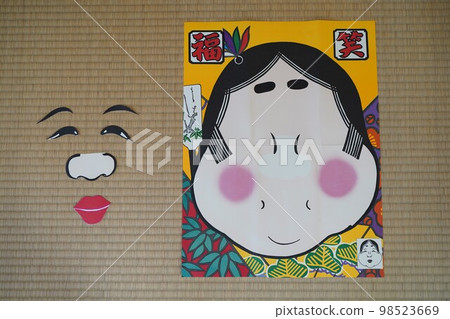 Fukuwarai, game, New Year, Okame, Japan, tradition, ancient, old, old, play, child, New Year, board game 98523669