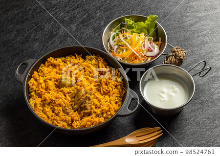 Biryani 印度炒(混合)米飯 Biryani 印度炒(混合)米飯 98524761