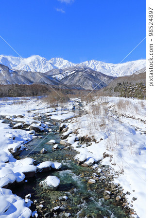 從Hakuba Ohashi懷來的冬天白馬Miyama 98524897