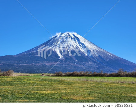 Mt. Fuji from Asahigaura 98526581