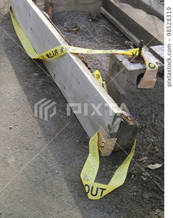 禁止進入黃色路障膠帶 98528319