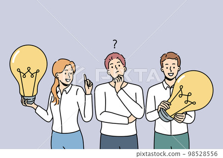 Businesspeople with lightbulbs generate business ideas 98528556