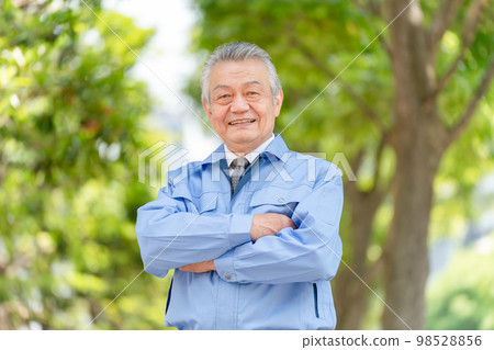 Work clothes senior fresh green male 98528856